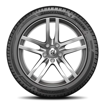 Bridgestone BLIZZAK 6 235/45R18